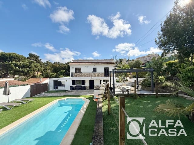 3 bedroom Villa for sale in Lloret de Mar with pool - € 325,000 (Ref: 9823785)