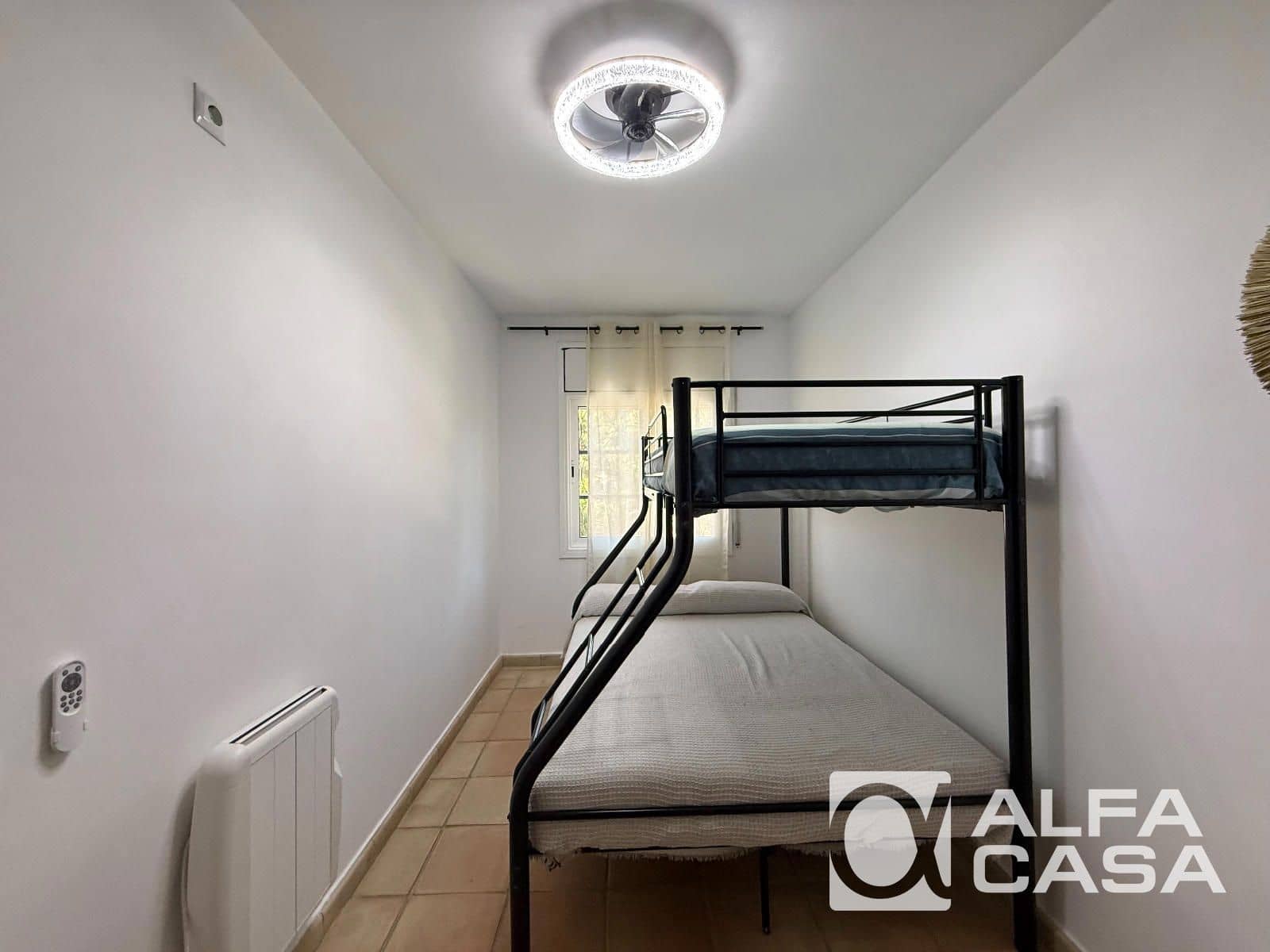 3 chambre Villa/Maison à vendre à Lloret de Mar avec piscine - 325 000 € (Ref: 9823785)