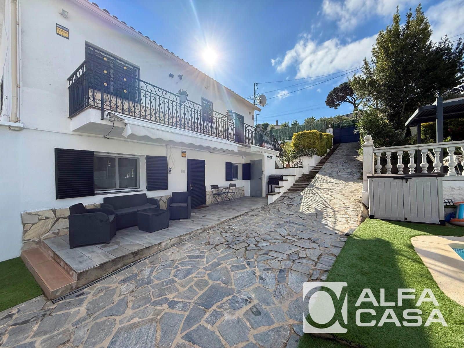 3 chambre Villa/Maison à vendre à Lloret de Mar avec piscine - 325 000 € (Ref: 9823785)