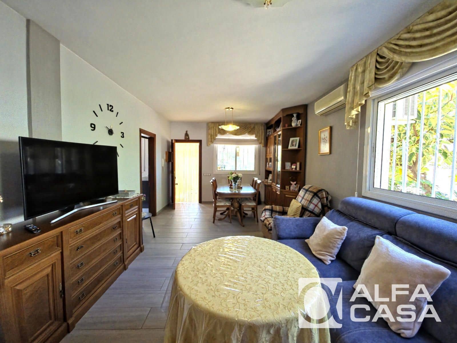 4 makuuhuone Huvila myytävänä paikassa Lloret de Mar mukana uima-altaan 
autotalli - 525 000 € (Ref: 9841774)