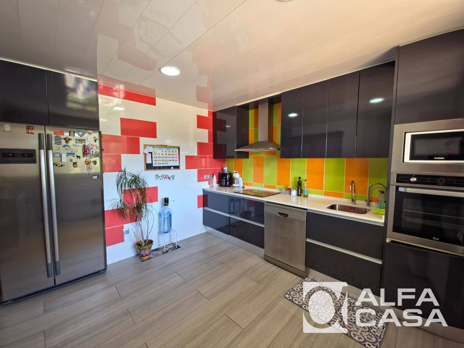 4 makuuhuone Huvila myytävänä paikassa Lloret de Mar mukana uima-altaan 
autotalli - 525 000 € (Ref: 9841774)