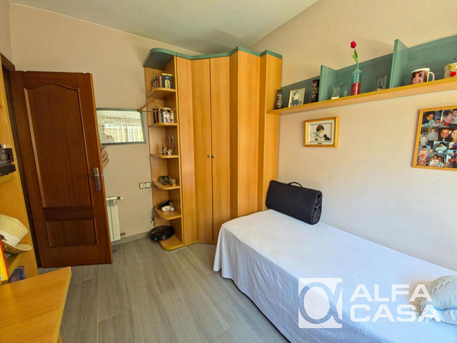 4 makuuhuone Huvila myytävänä paikassa Lloret de Mar mukana uima-altaan 
autotalli - 525 000 € (Ref: 9841774)