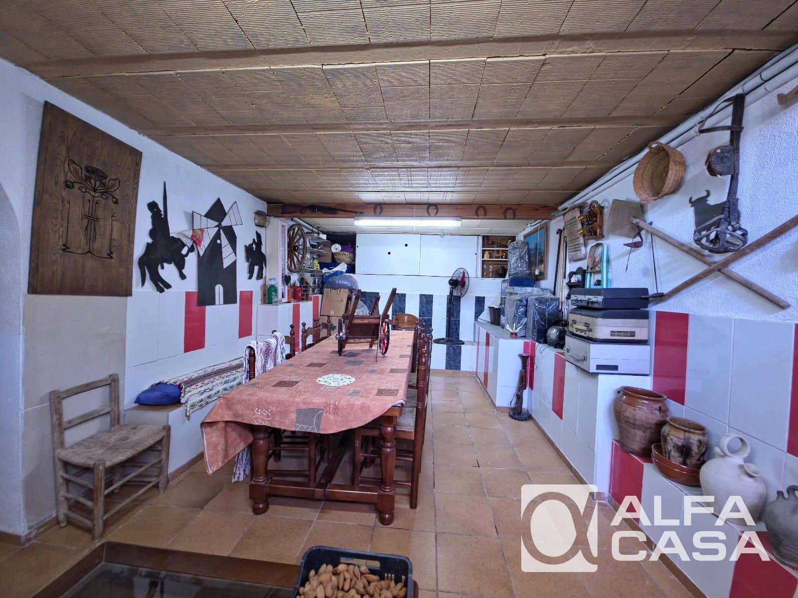 4 makuuhuone Huvila myytävänä paikassa Lloret de Mar mukana uima-altaan 
autotalli - 525 000 € (Ref: 9841774)