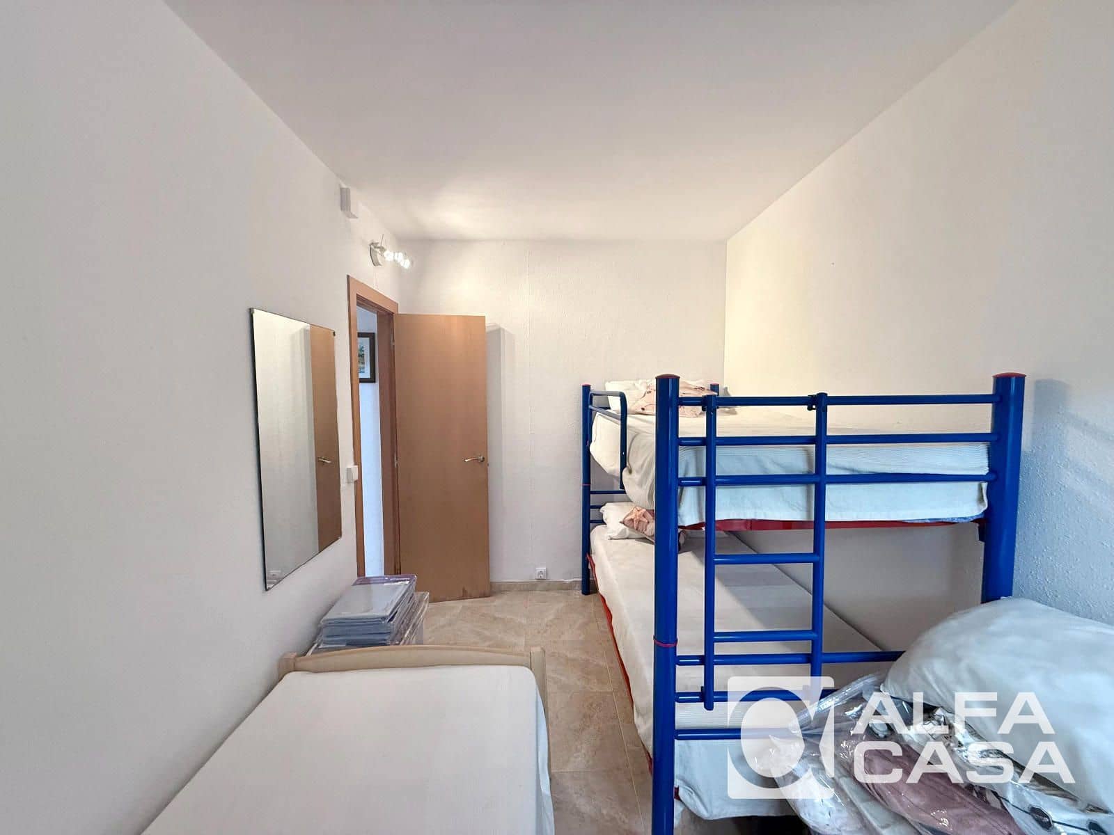 3 bedroom Flat for sale in Lloret de Mar - € 195,000 (Ref: 9844580)
