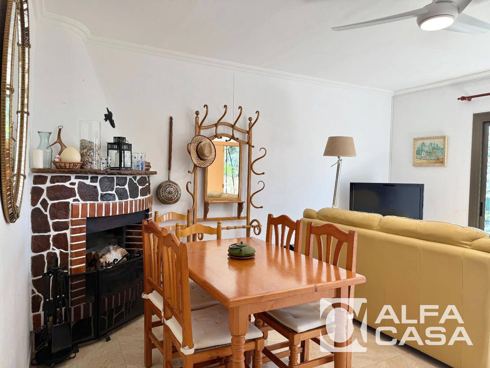 3 bedroom Flat for sale in Lloret de Mar - € 195,000 (Ref: 9844580)