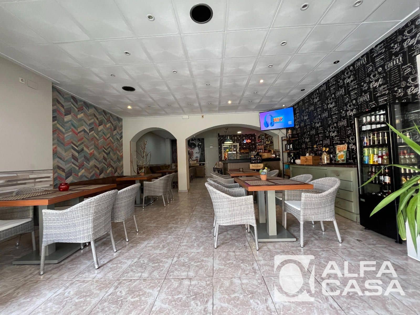 Comercial para venda em Lloret de Mar - 199 000 € (Ref: 9860876)