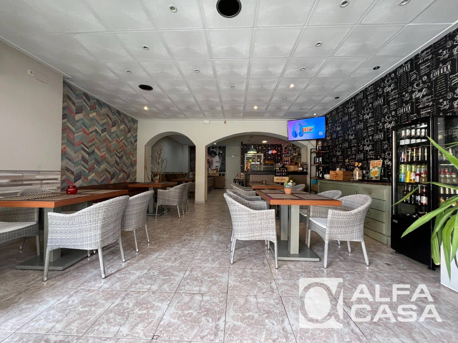 Comercial para venda em Lloret de Mar - 199 000 € (Ref: 9860876)