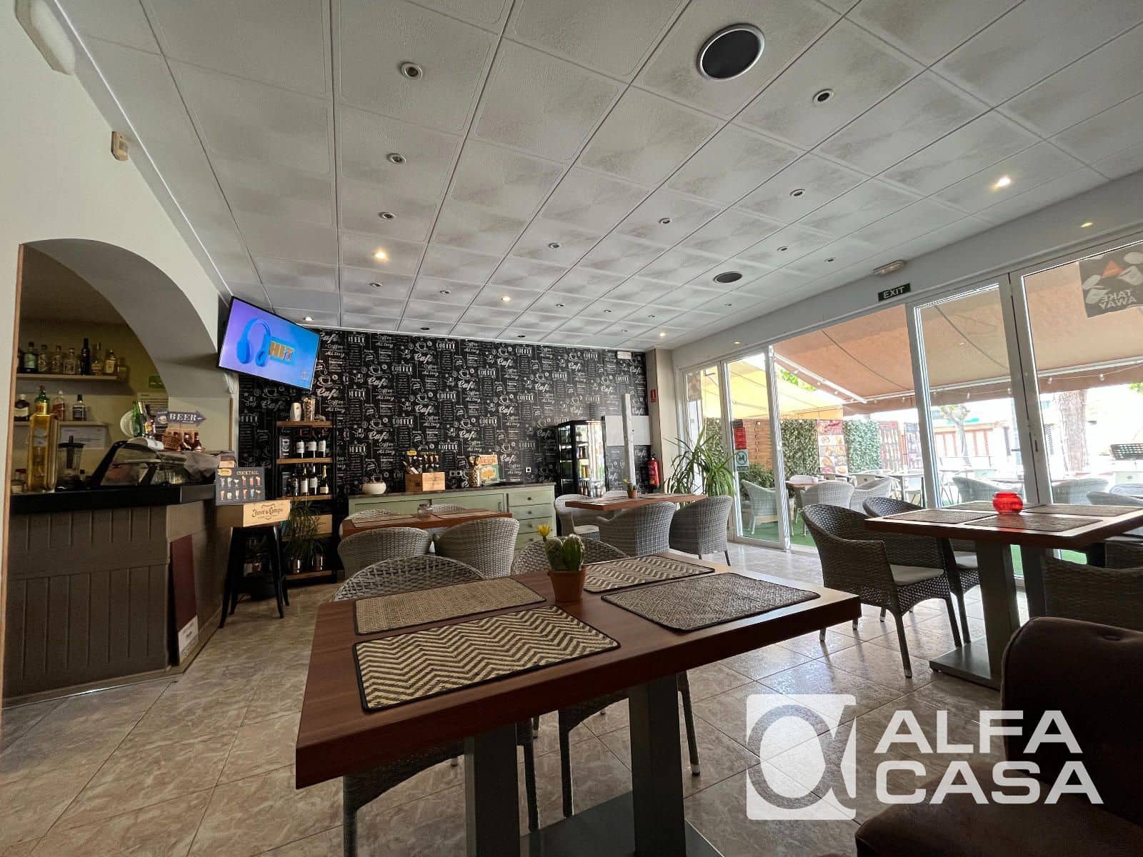 Comercial para venda em Lloret de Mar - 199 000 € (Ref: 9860876)