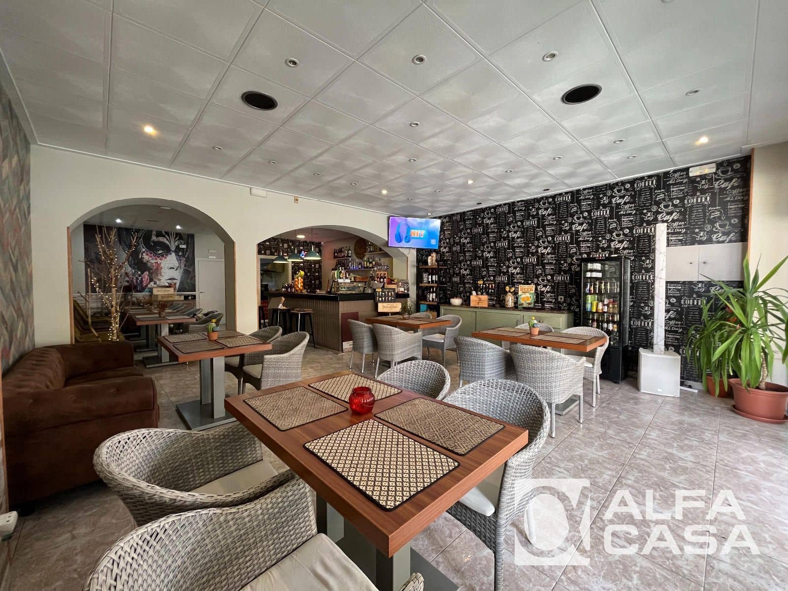 Comercial para venda em Lloret de Mar - 199 000 € (Ref: 9860876)