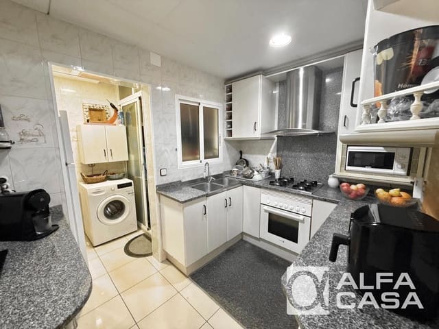 3 makuuhuone Asunto myytävänä paikassa Tordera - 162 000 € (Ref: 9867948)