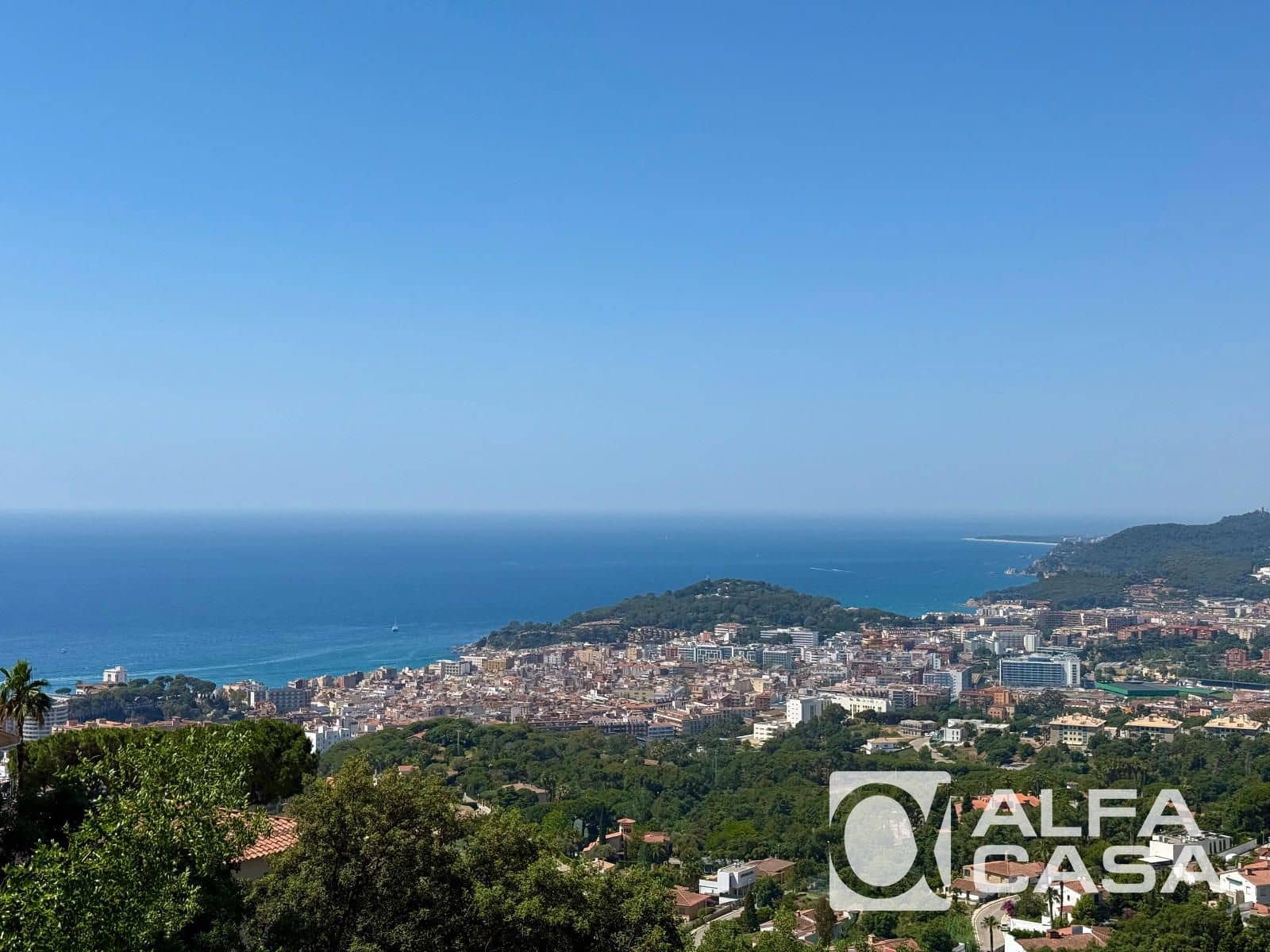 2 sypialnia Willa na sprzedaż w Lloret de Mar z garażem - 420 000 € (Ref: 9870527)