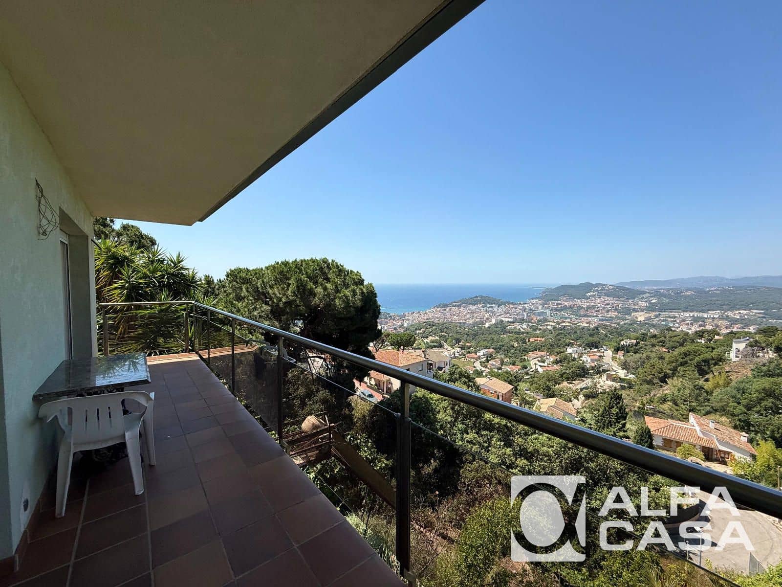 2 sypialnia Willa na sprzedaż w Lloret de Mar z garażem - 420 000 € (Ref: 9870527)