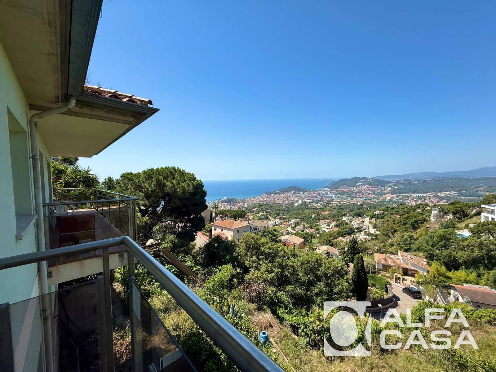 2 sypialnia Willa na sprzedaż w Lloret de Mar z garażem - 420 000 € (Ref: 9870527)