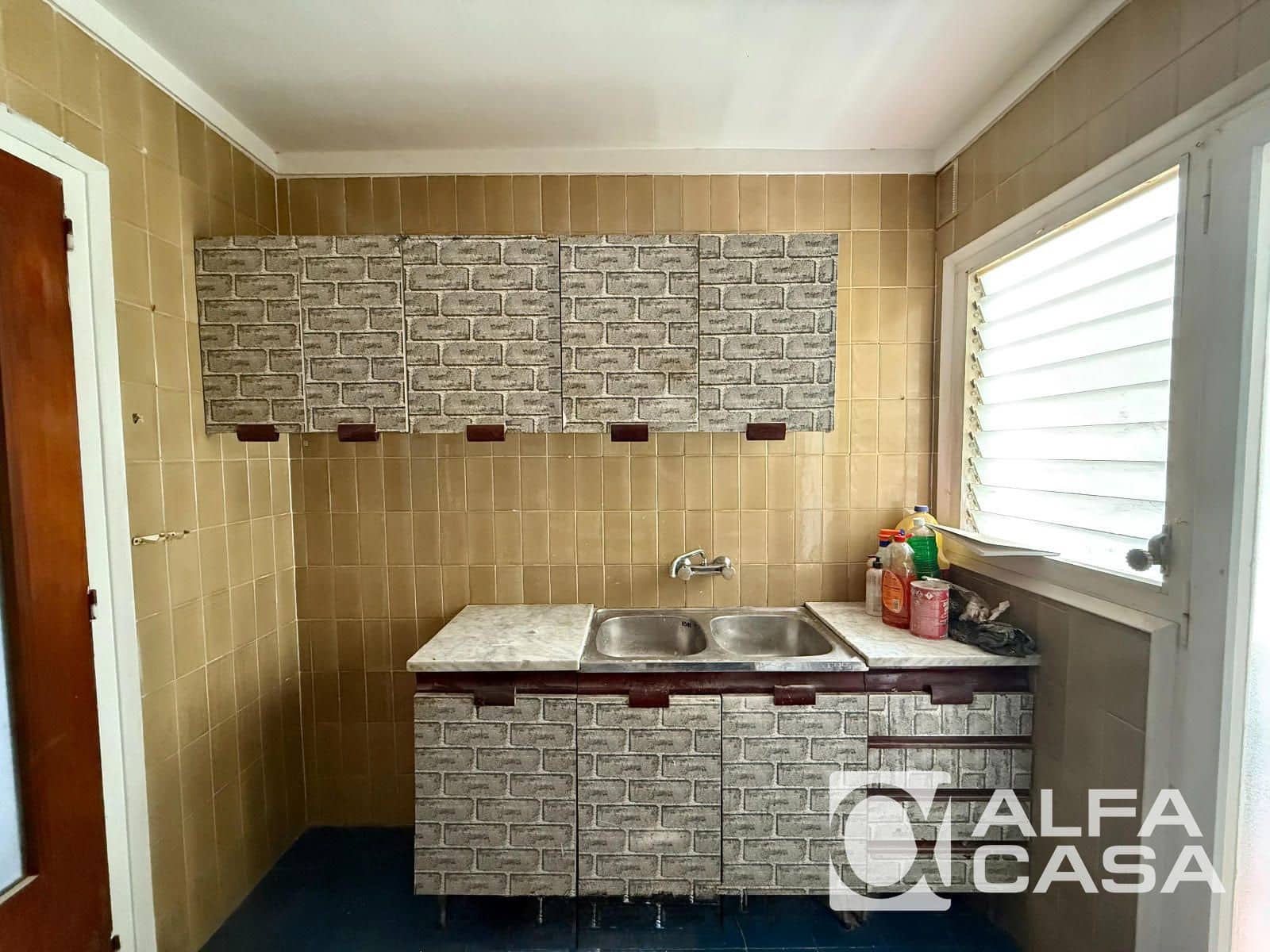4 soveværelse Lejlighed til salg i Lloret de Mar med garage - € 250.000 (Ref: 9890998)