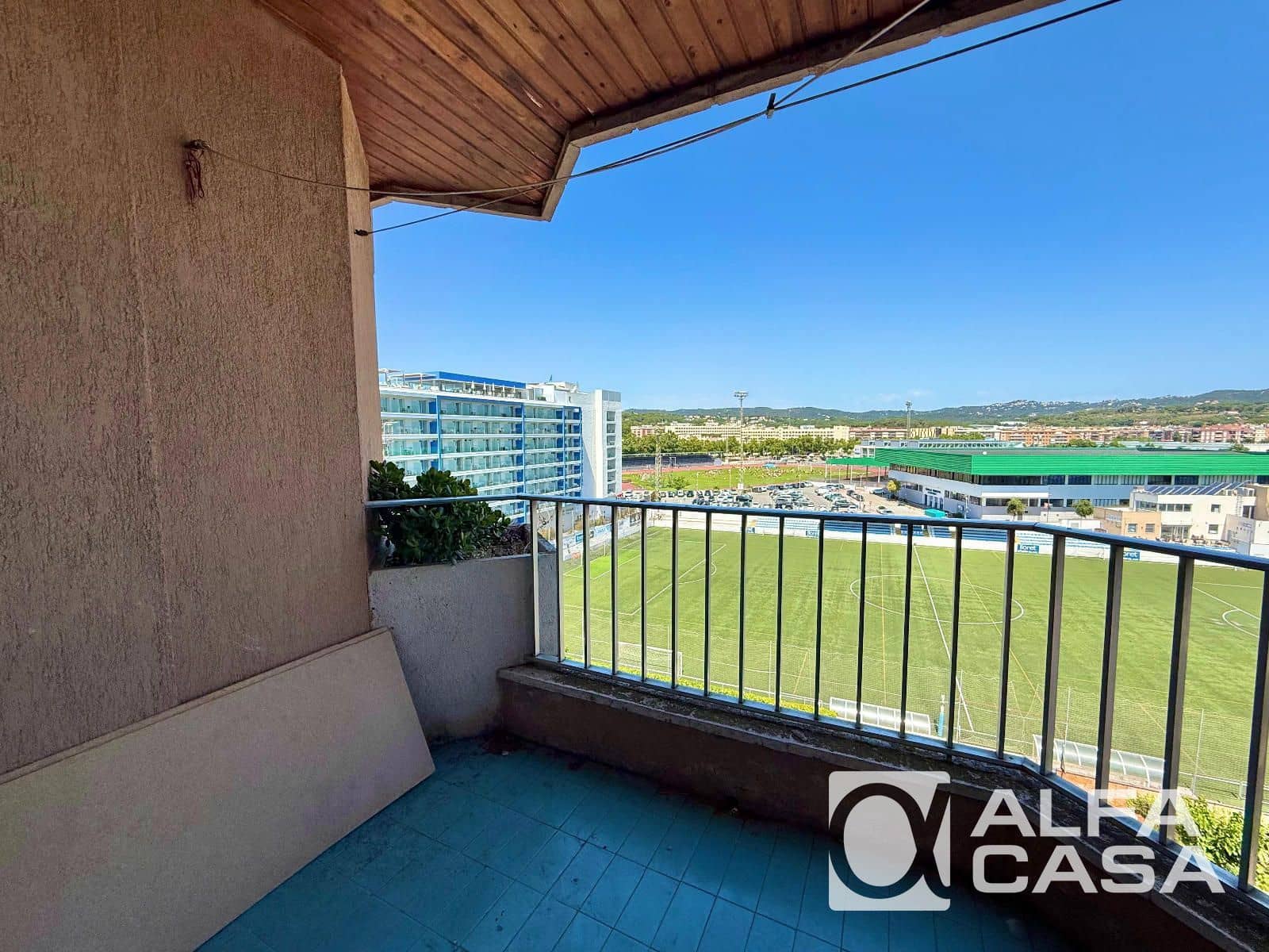 4 soveværelse Lejlighed til salg i Lloret de Mar med garage - € 250.000 (Ref: 9890998)