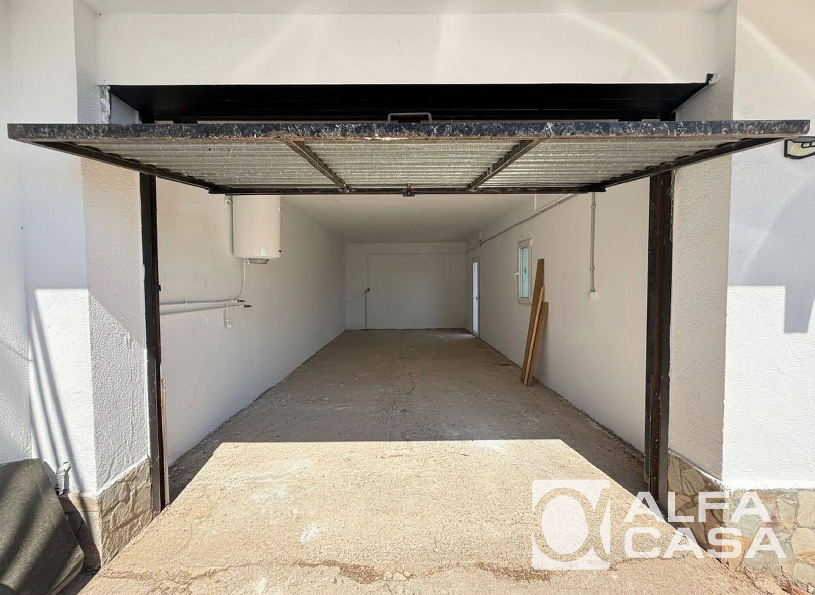 2 slaapkamer Villa te koop in Vidreres met garage - € 240.000 (Ref: 9891354)