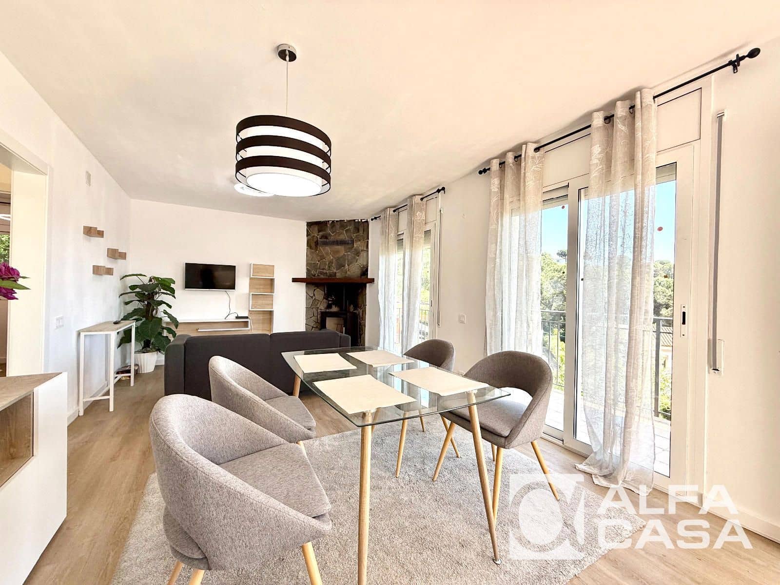 2 slaapkamer Villa te koop in Vidreres met garage - € 240.000 (Ref: 9891354)