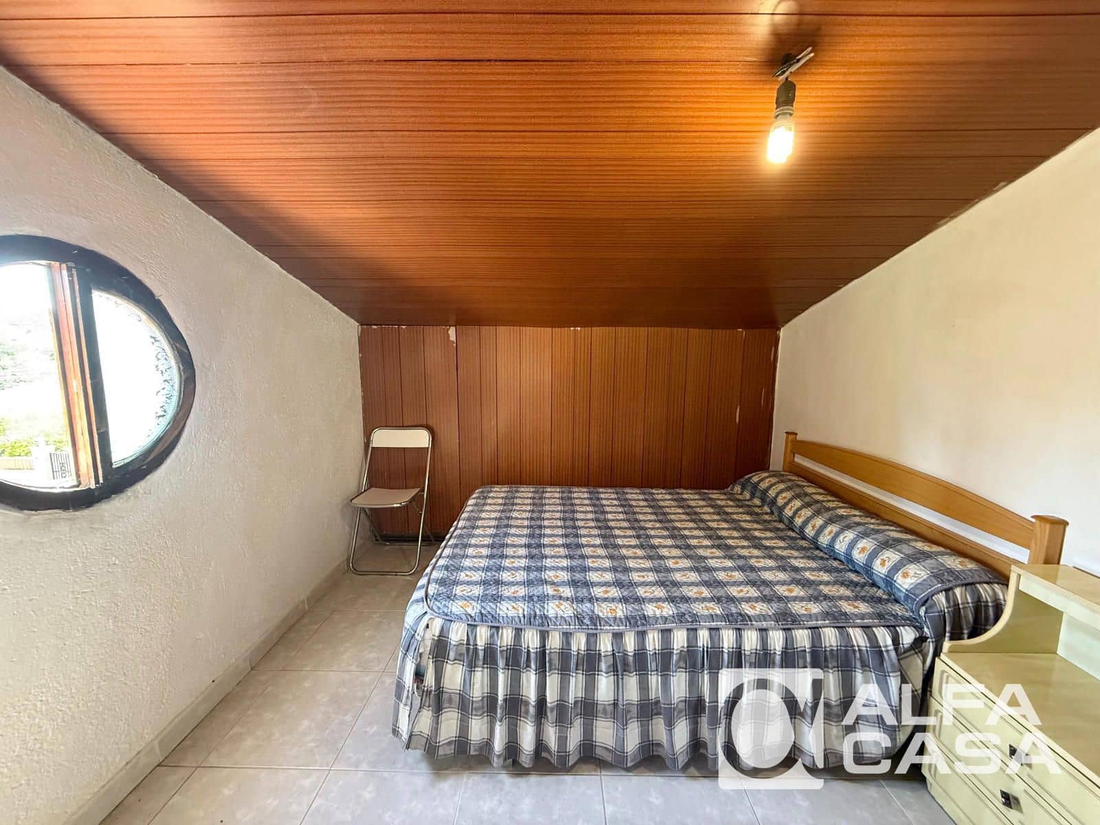 4 slaapkamer Villa te koop in Vidreres met zwembad - € 225.000 (Ref: 9893002)