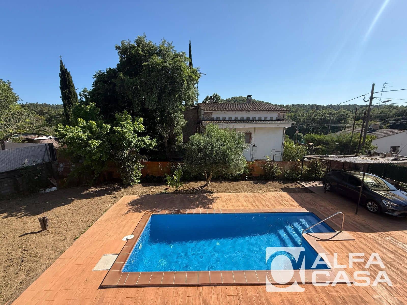 4 slaapkamer Villa te koop in Vidreres met zwembad - € 225.000 (Ref: 9893002)