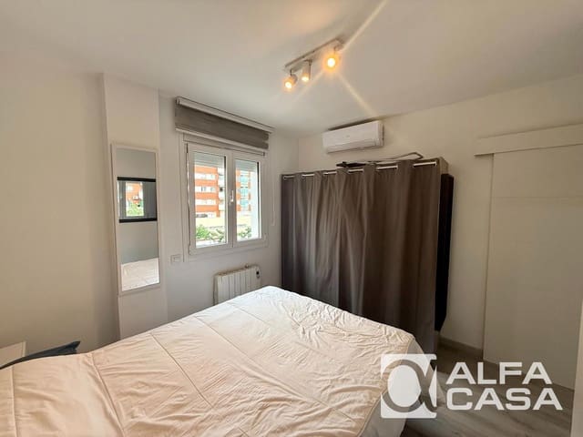 Piso de 1 habitación en Lloret de Mar en venta con piscina - 158.000 € (Ref: 9895292)