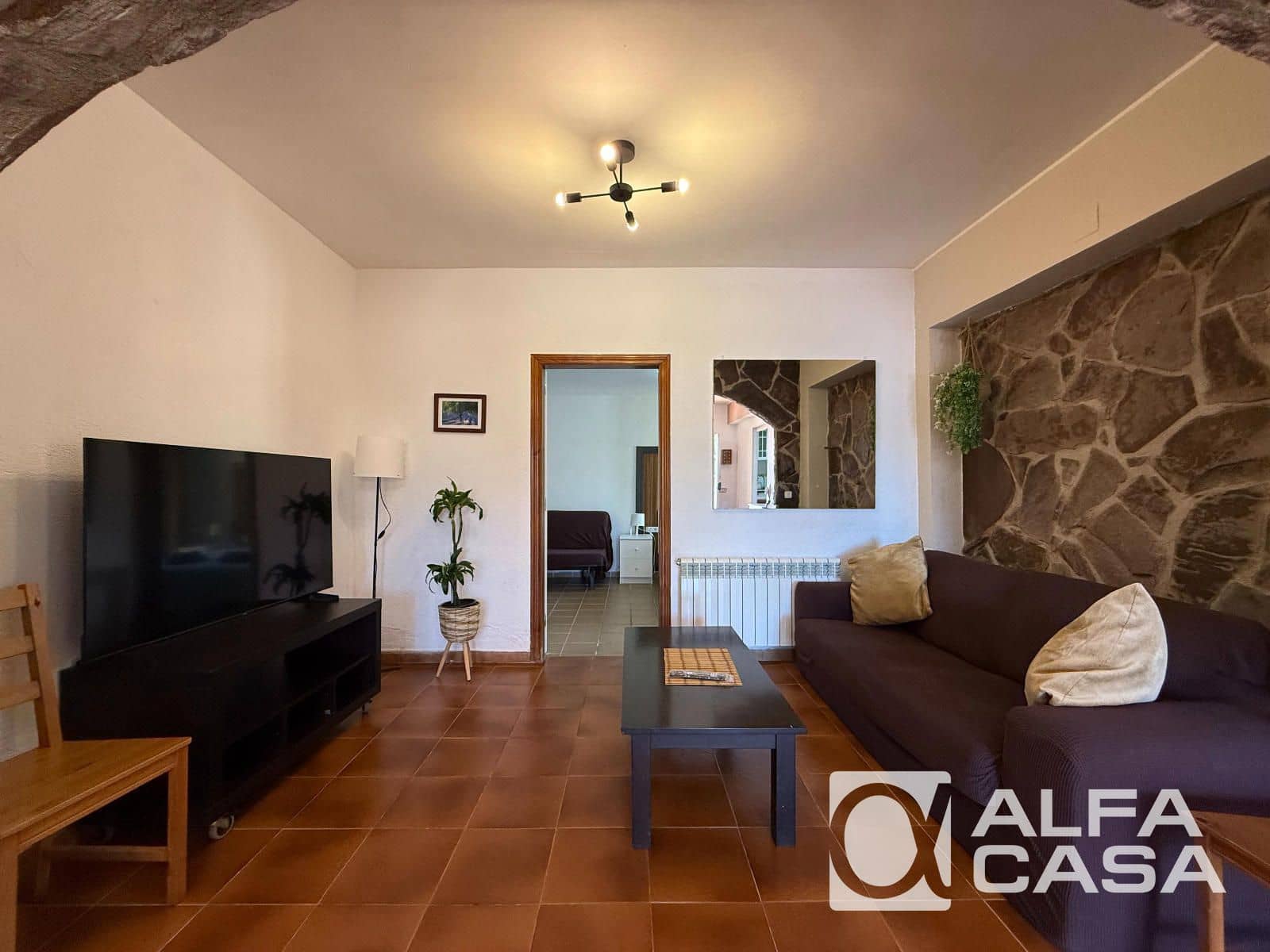 6 bedroom Villa for sale in Lloret de Mar with pool garage - € 490,000 (Ref: 9926326)