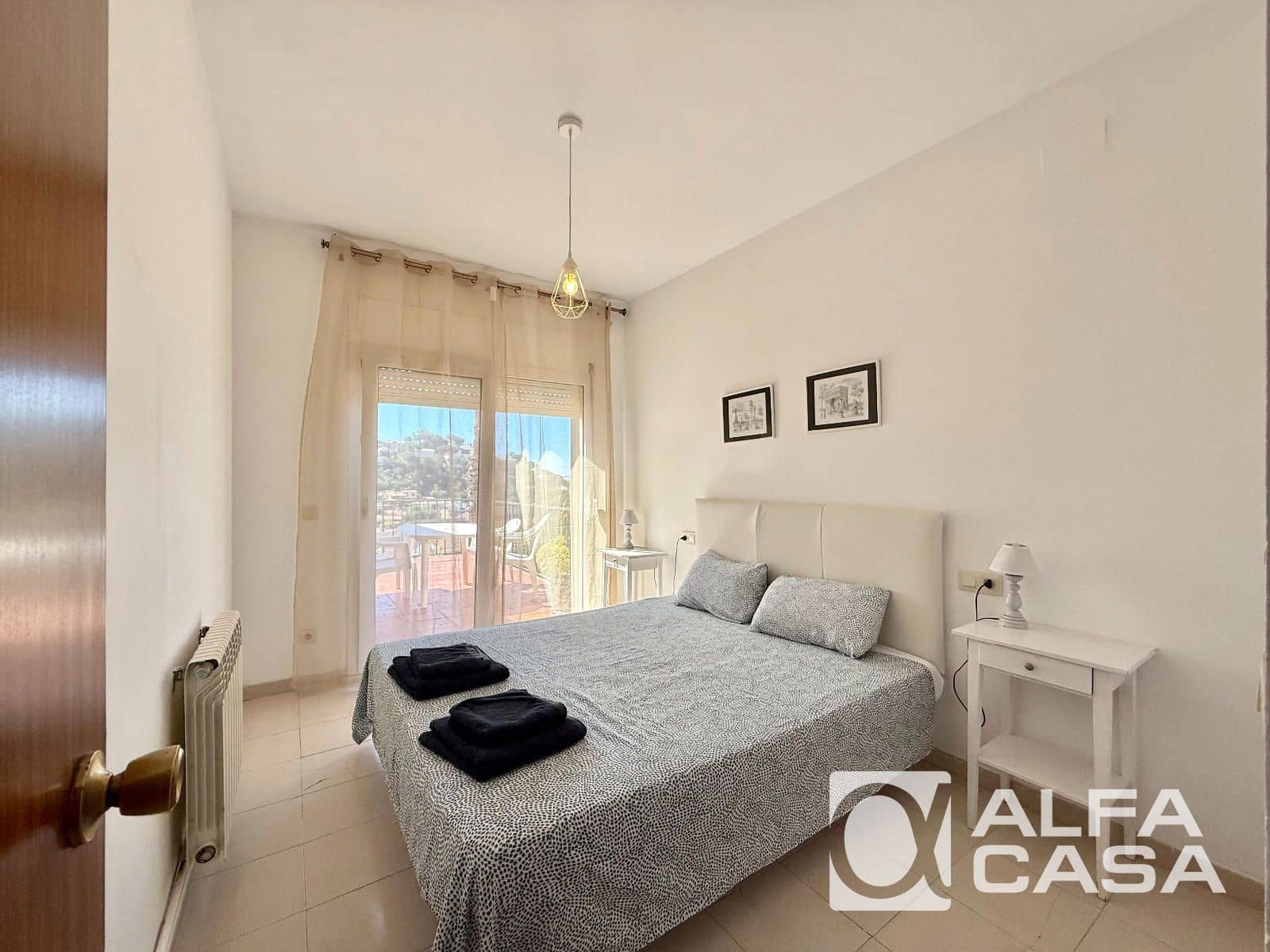 6 bedroom Villa for sale in Lloret de Mar with pool garage - € 490,000 (Ref: 9926326)