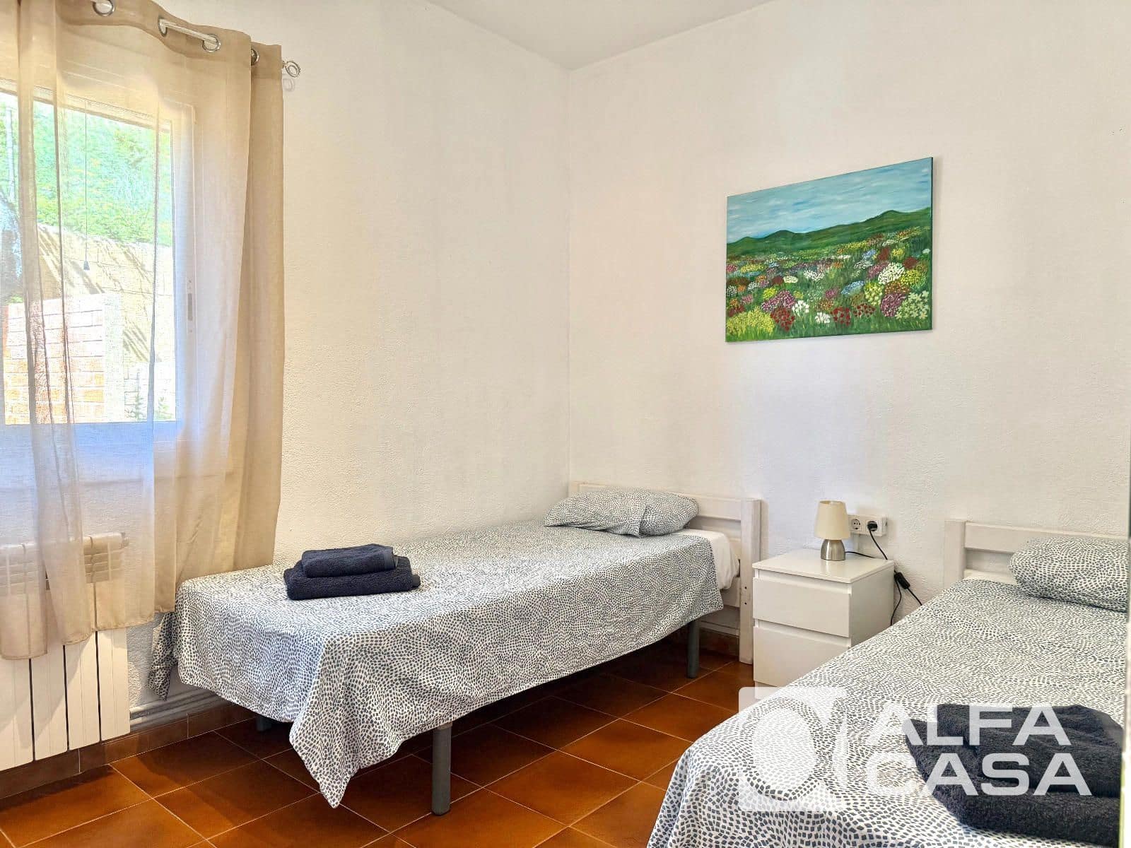 6 bedroom Villa for sale in Lloret de Mar with pool garage - € 490,000 (Ref: 9926326)