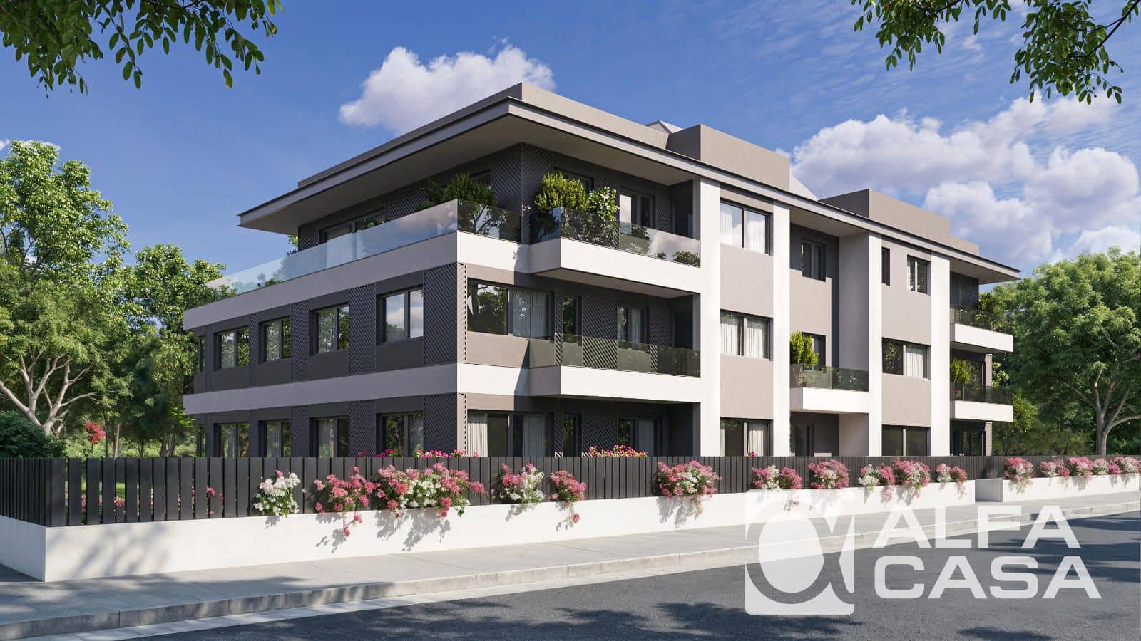 2 slaapkamer Flat te koop in Platja d'Aro met zwembad garage - € 375.000 (Ref: 9939135)