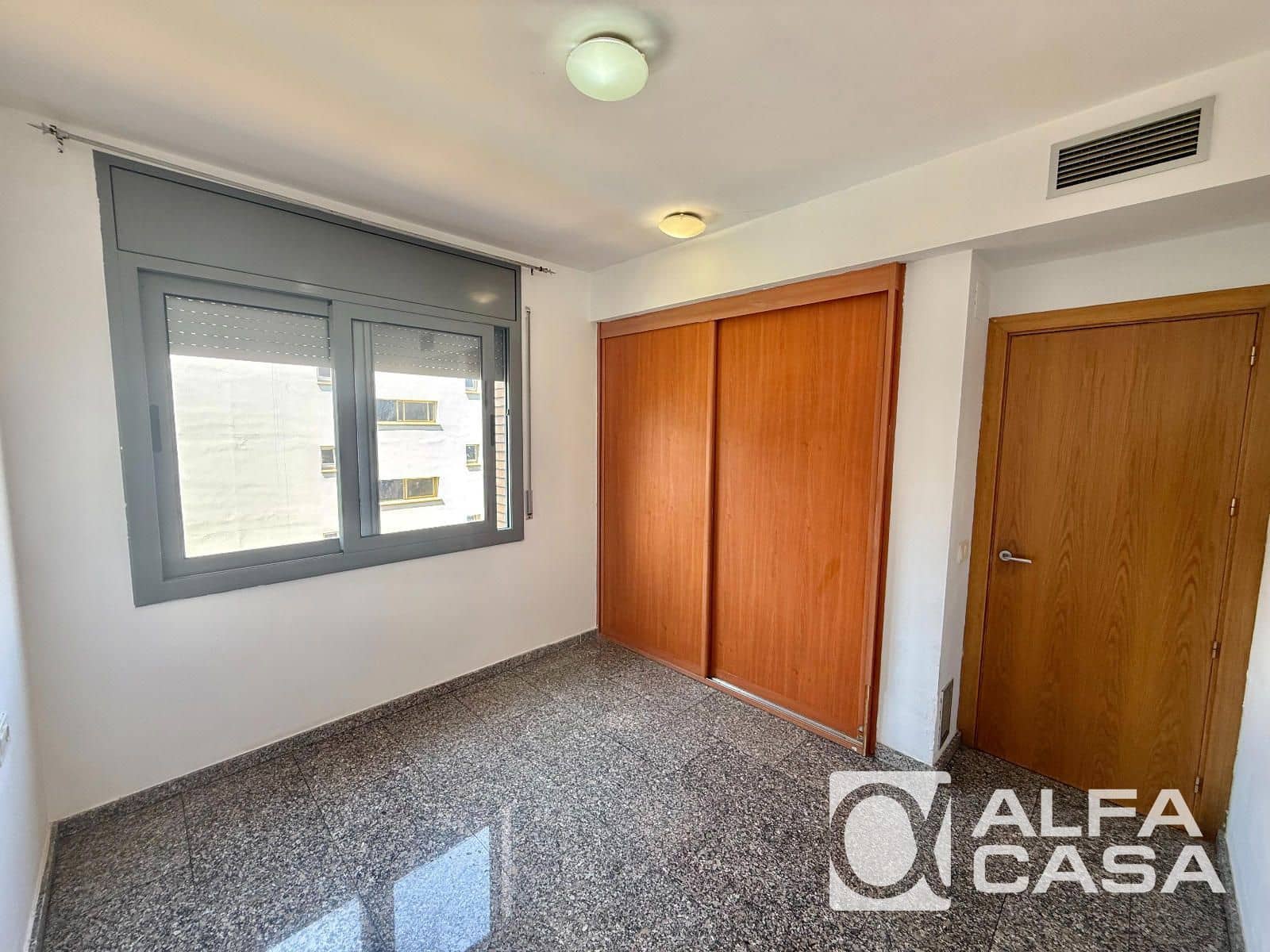 2 bedroom Flat for sale in Lloret de Mar with pool garage - € 220,000 (Ref: 9950778)