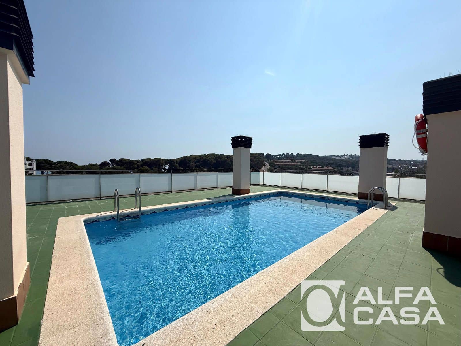 2 bedroom Flat for sale in Lloret de Mar with pool garage - € 220,000 (Ref: 9950778)