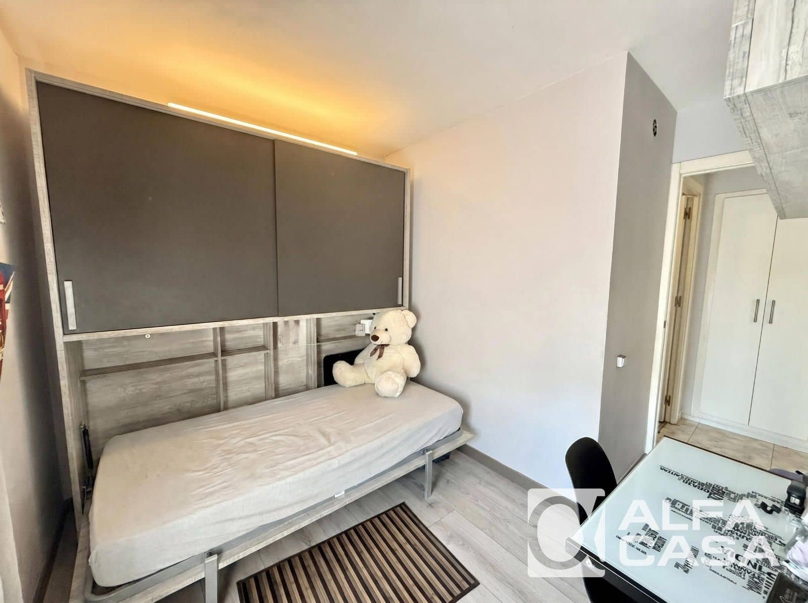 3 makuuhuone Asunto myytävänä paikassa Lloret de Mar mukana uima-altaan - 240 000 € (Ref: 9956683)