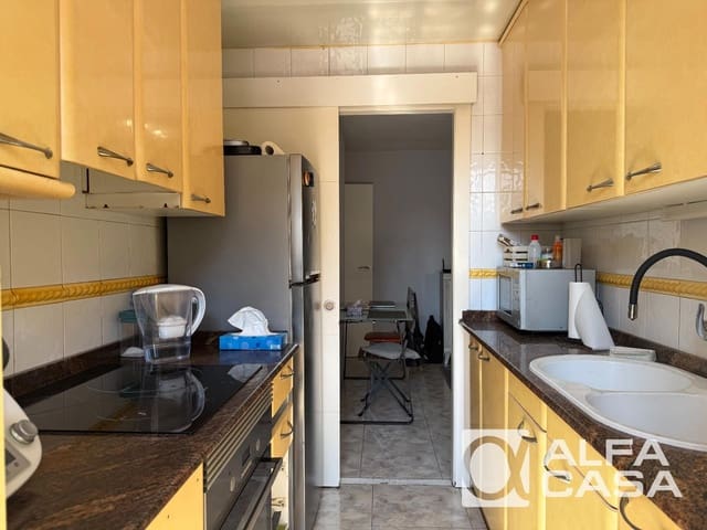 3 soverom Leilighet til salgs i Lloret de Mar med svømmebasseng - € 240 000 (Ref: 9956683)