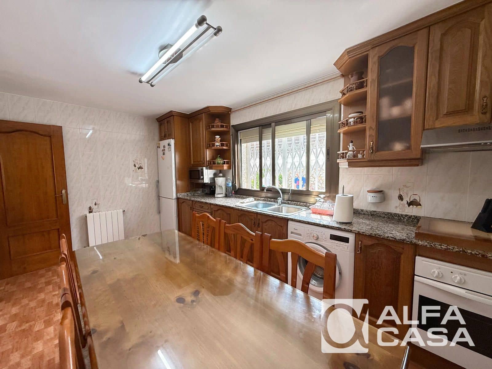 4 slaapkamer Villa te koop in Macanet de la Selva met garage - € 330.000 (Ref: 9961228)