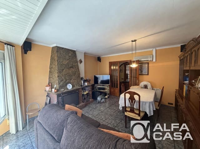 2 soveværelse Lejlighed til salg i Lloret de Mar - € 167.000 (Ref: 9985701)
