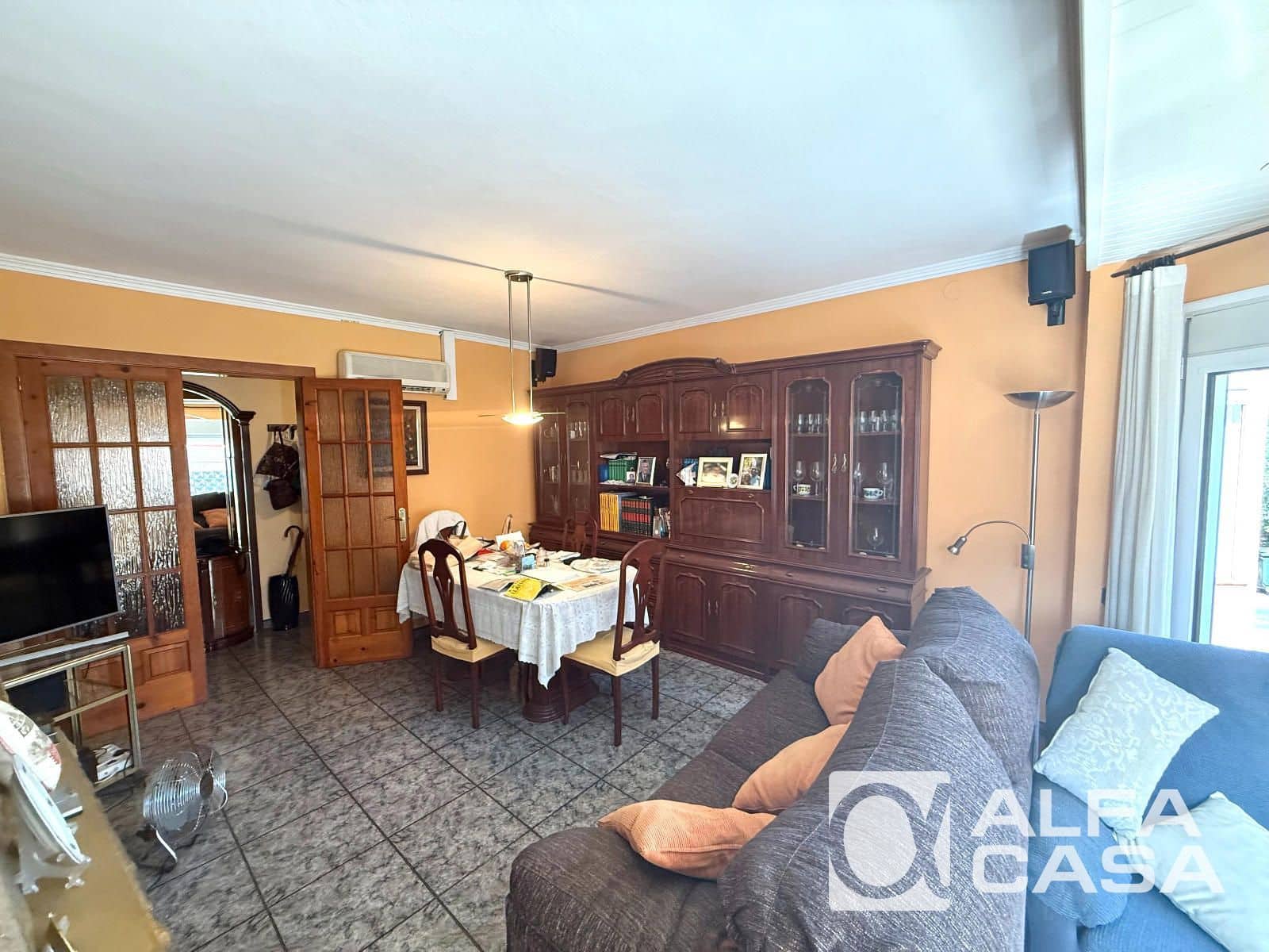 2 bedroom Flat for sale in Lloret de Mar - € 167,000 (Ref: 9985701)