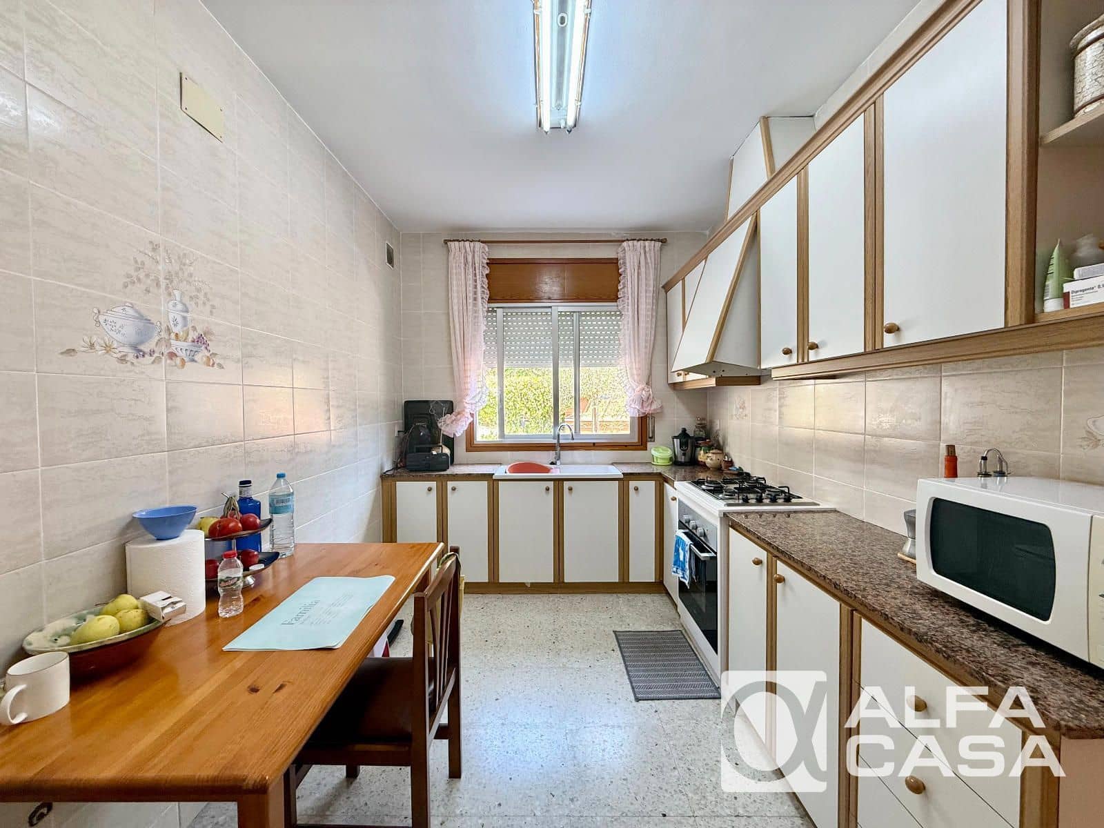 4 slaapkamer Villa te koop in Vidreres met garage - € 360.000 (Ref: 9989307)