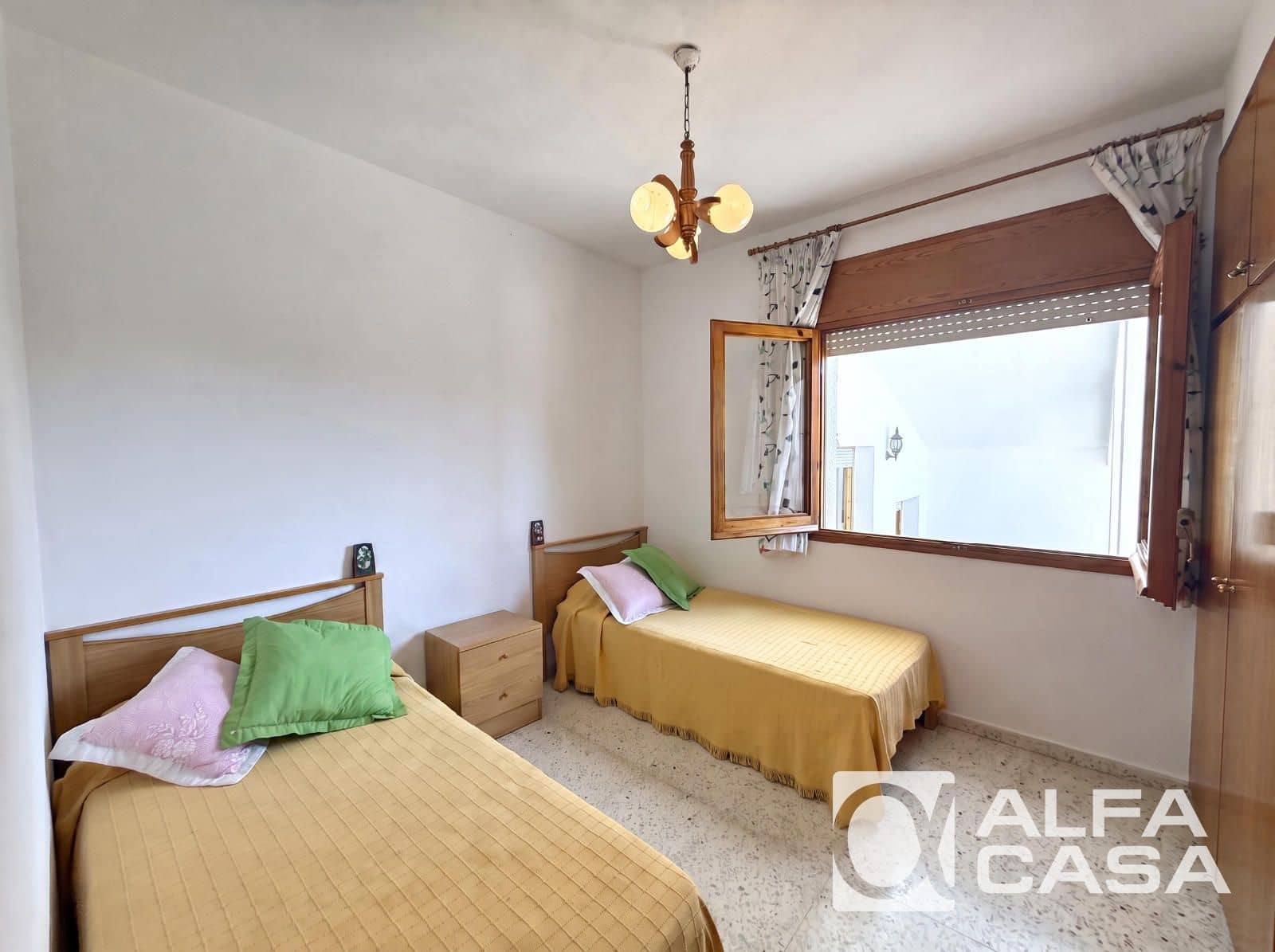 4 slaapkamer Villa te koop in Vidreres met garage - € 360.000 (Ref: 9989307)