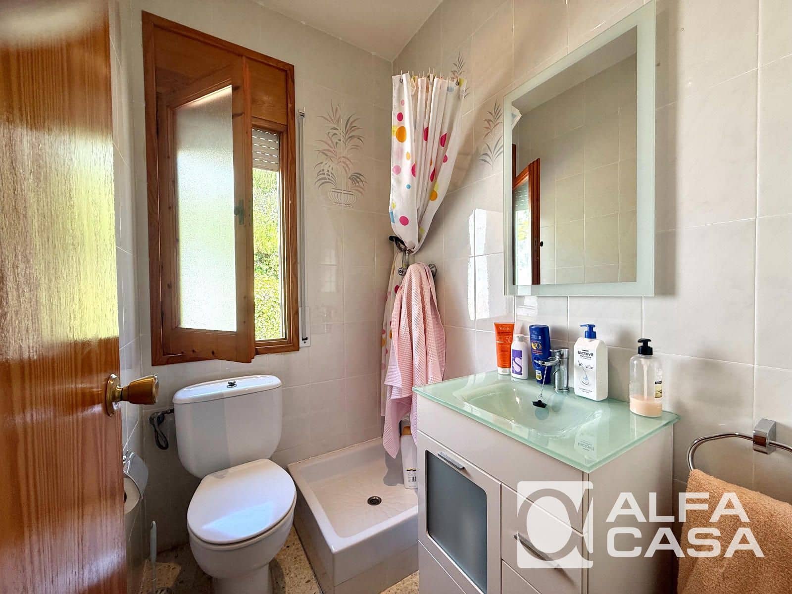 4 slaapkamer Villa te koop in Vidreres met garage - € 360.000 (Ref: 9989307)
