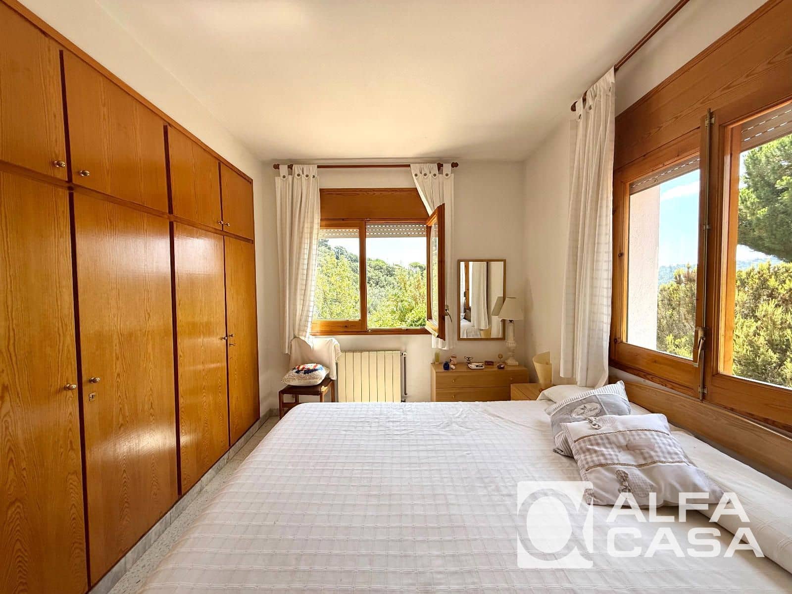4 slaapkamer Villa te koop in Vidreres met garage - € 360.000 (Ref: 9989307)