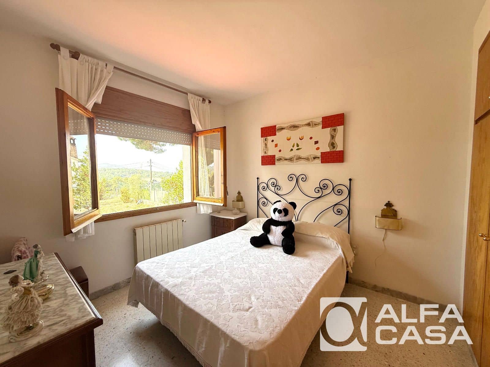 4 slaapkamer Villa te koop in Vidreres met garage - € 360.000 (Ref: 9989307)