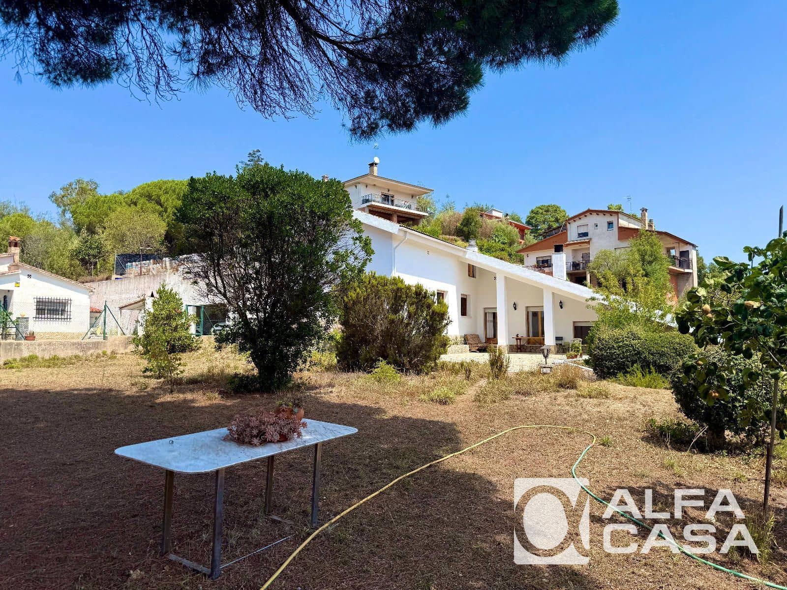 4 slaapkamer Villa te koop in Vidreres met garage - € 360.000 (Ref: 9989307)
