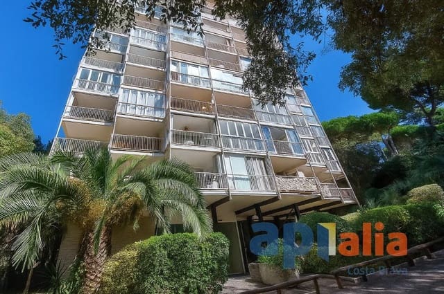 Studio till salu i Platja d'Aro, Castell-Platja d'Aro med garage - 110 000 € (Ref: 9001805)