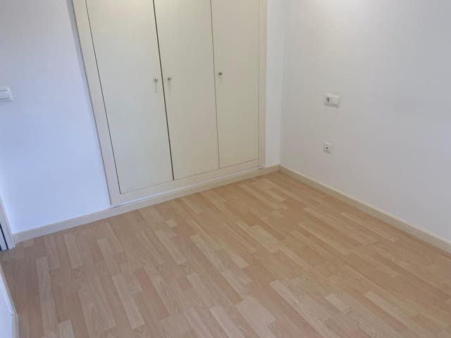 2 soveværelse Lejlighed til salg i Palamós med garage - € 199.000 (Ref: 9060156)