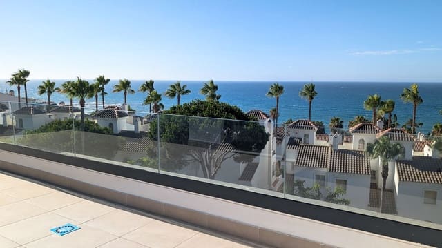 Ático de 3 habitaciones en Mijas Costa, Mijas en venta con piscina garaje - 950.000 € (Ref: 10001231)