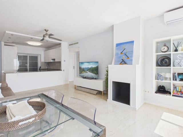 2 bedroom Apartment for sale in Manilva with pool garage - € 299,000 (Ref: 10033290)
