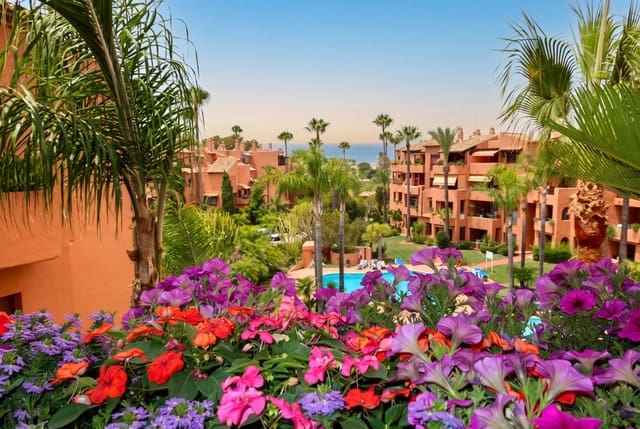 2 Zimmer Strandapartment zu verkaufen in Las Chapas - El Rosario, Marbella mit Pool Garage - 750.000 € (Ref: 10033365)