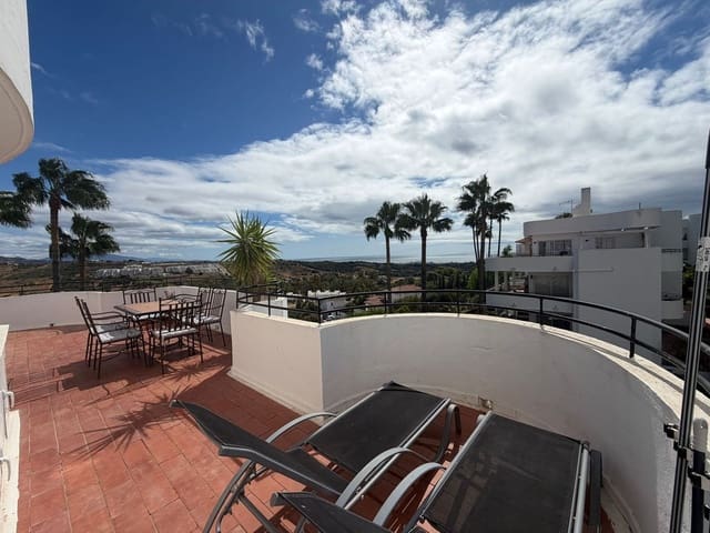 1 soverom Penthouse til salgs i Estepona med svømmebasseng - € 299 000 (Ref: 10037655)