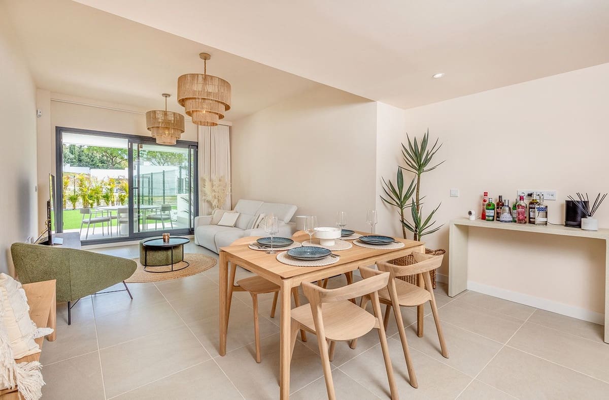 2 bedroom Apartment for sale in New Golden Mile with pool garage - € 435,000 (Ref: 10038577)