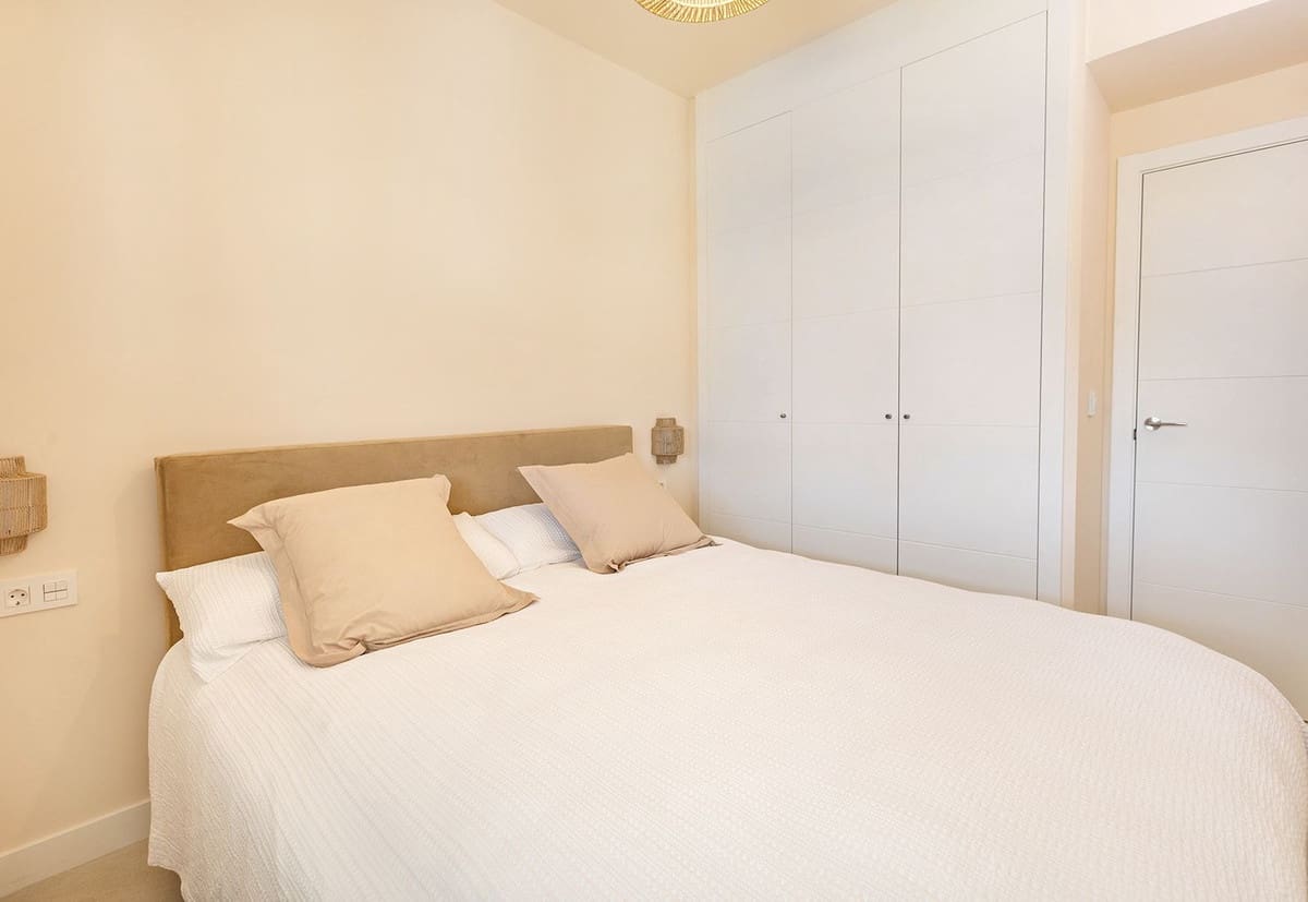 2 bedroom Apartment for sale in New Golden Mile with pool garage - € 435,000 (Ref: 10038577)
