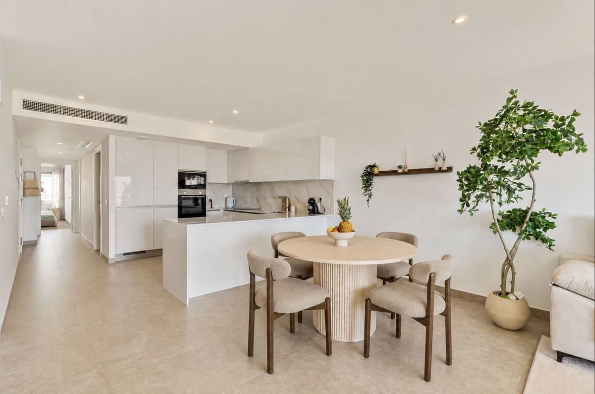 2 sypialnia Apartament na sprzedaż w Estepona z basenem garażem - 545 000 € (Ref: 10038579)
